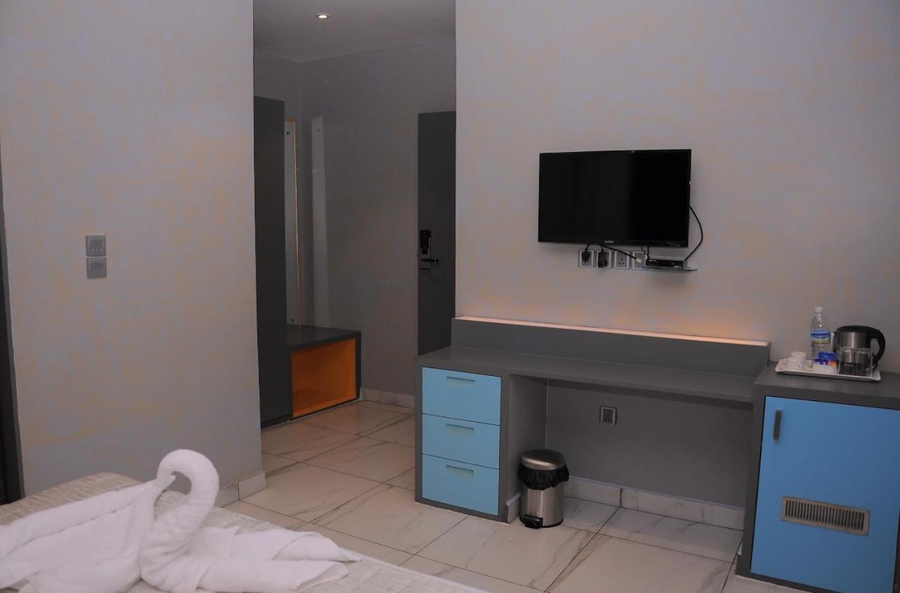 Nt Hotels And Resorts Akridha Puduccseri Kültér fotó