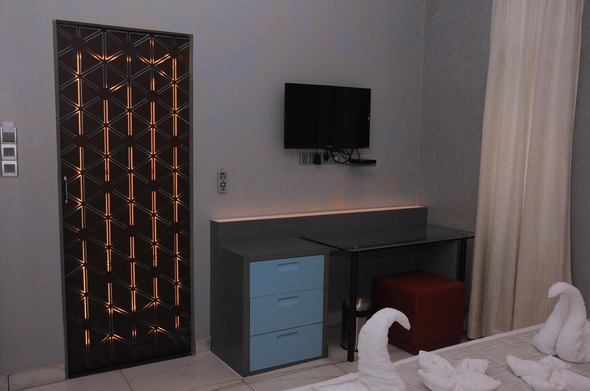 Nt Hotels And Resorts Akridha Puduccseri Kültér fotó