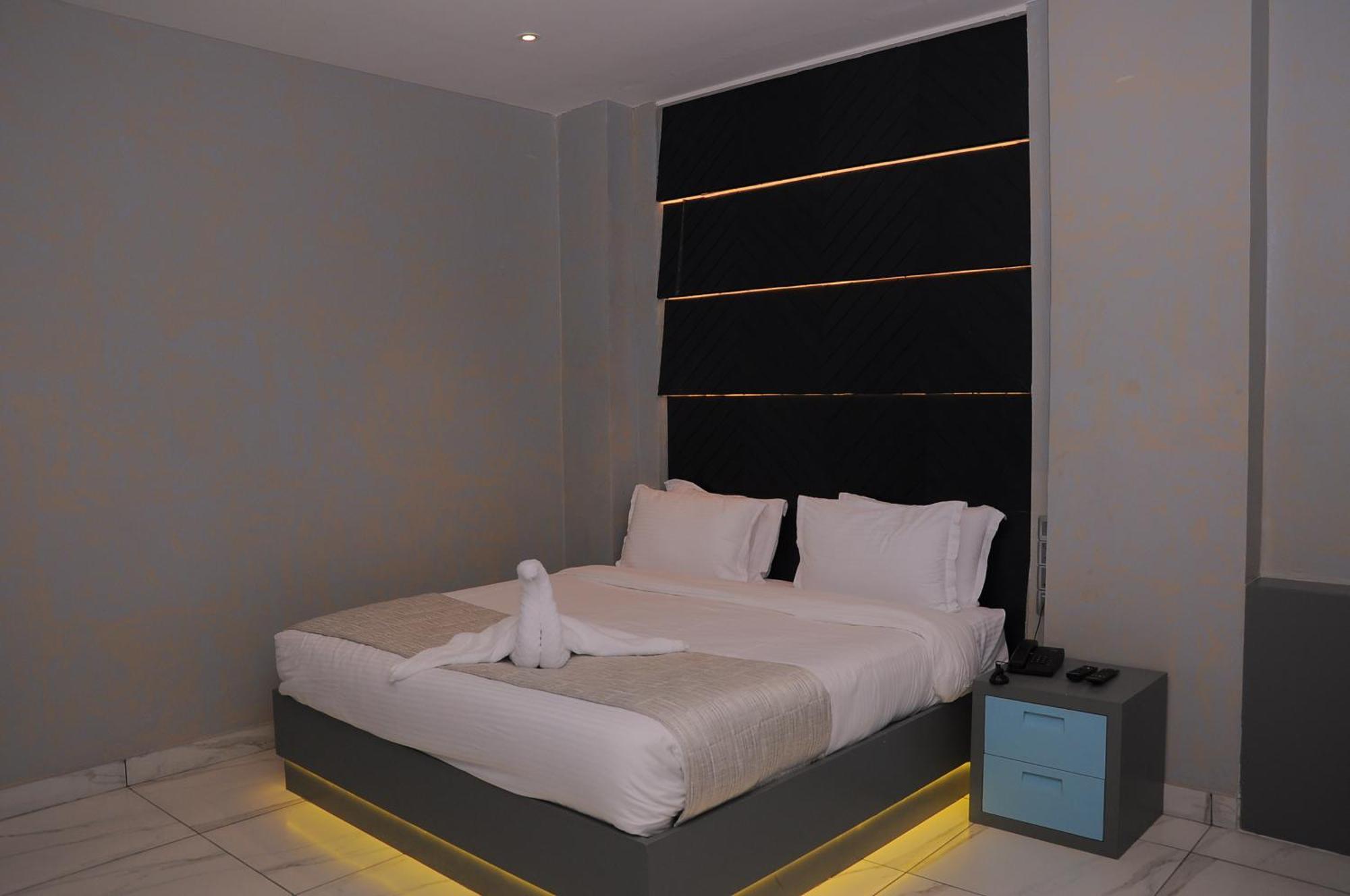Nt Hotels And Resorts Akridha Puduccseri Kültér fotó